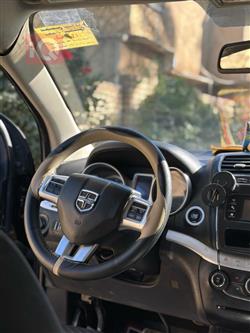 دودج جورني